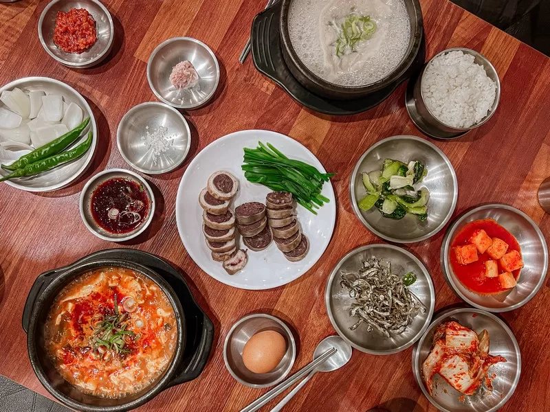 Seogwipo Dogam (서귀포도감), Seogwipo-si, Jeju-do; Momguk, Sundaebujjigae, Jeju Sundae; Korean food