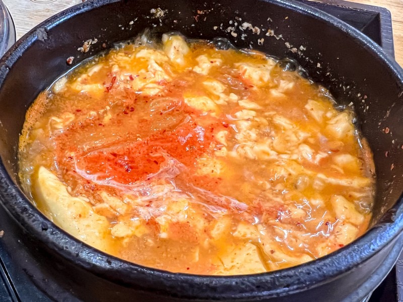 sundubu jjigae (순두부찌개)