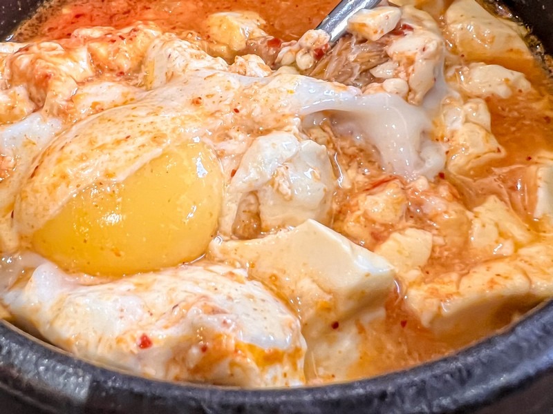 sundubu jjigae (순두부찌개)