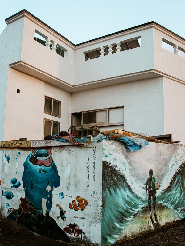 Gimnyeong Craft Metal Mural Village (김녕금속공예벽화마을), Jeju Island, Korea