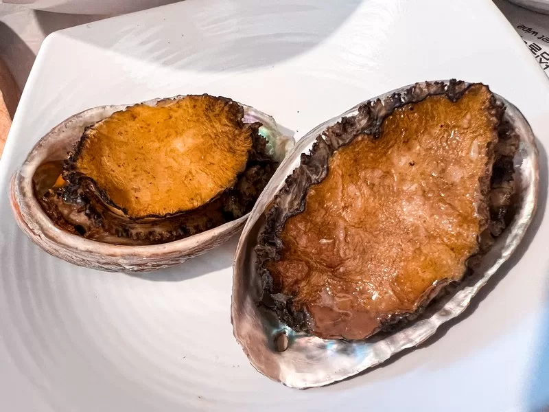 Grilled Abalone (전복구이), Korean food