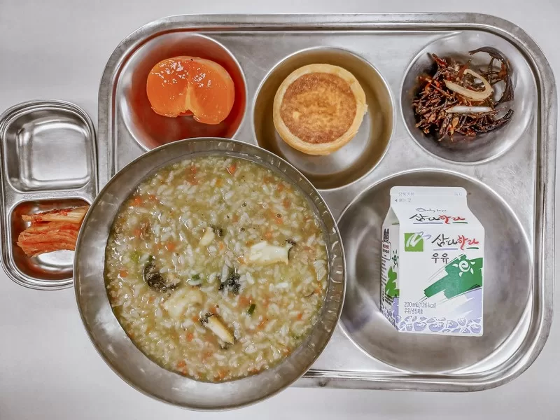 Korean public school lunch, lunch in Korea, Abalone porridge