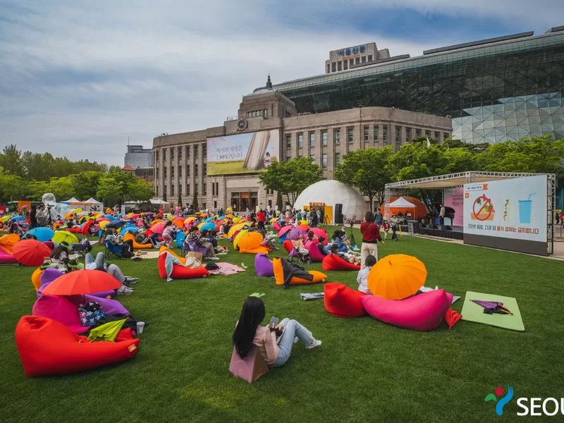 Seoul Outdoor Library, City Hall, Seoul, Korea