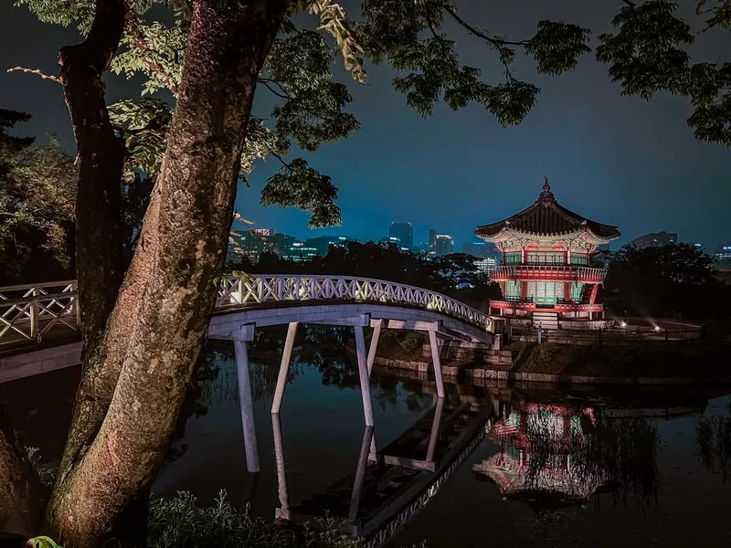 Gyeongbokgung Palace Seoul, Korea; night in Seoul, moonlight tour
