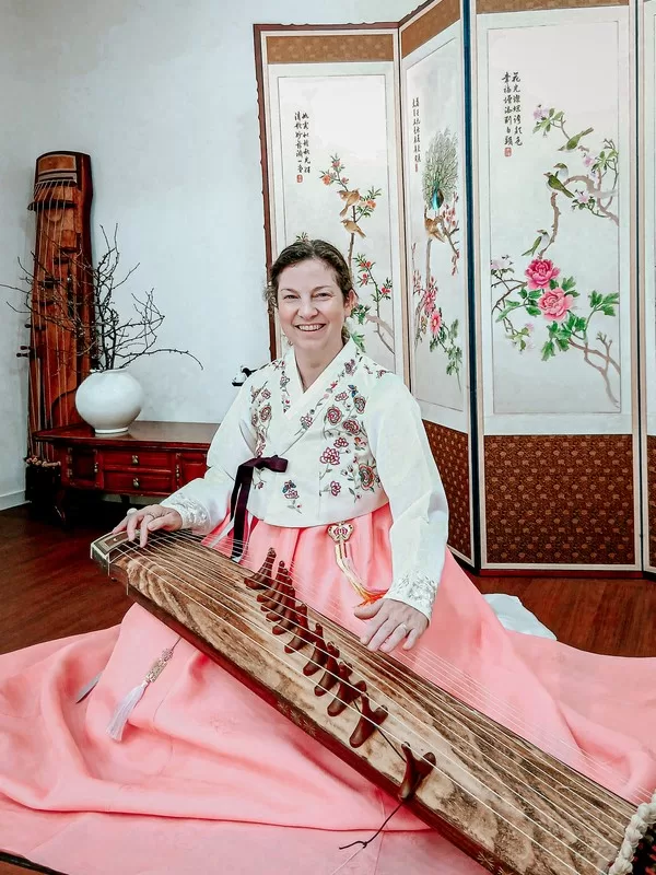 Gayageum (가야금); Hanbok, Beautiful Gayageum, Seoul, Korea