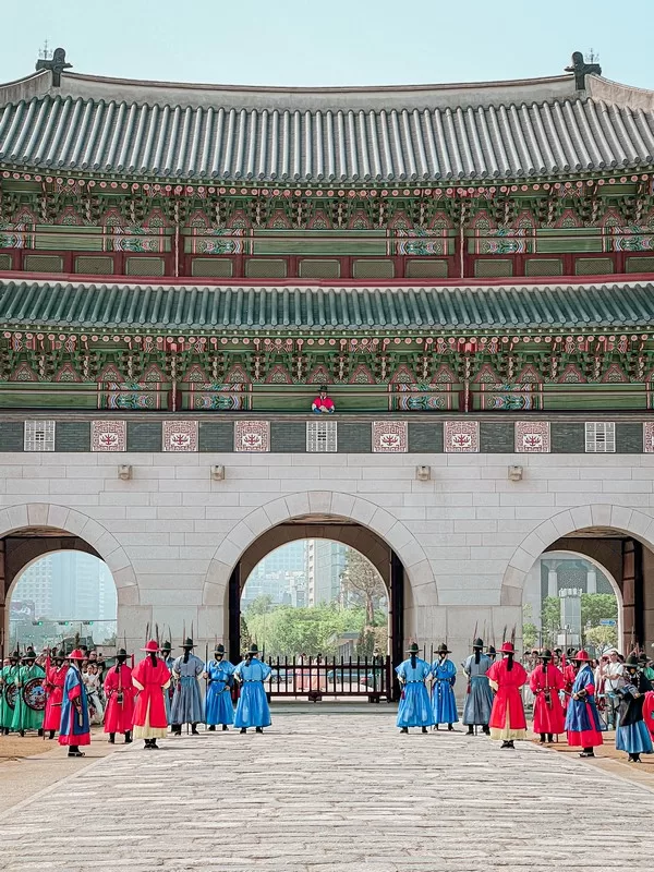 Gyeongbokgung Palace, Seoul, Korea; Changing of the Guard