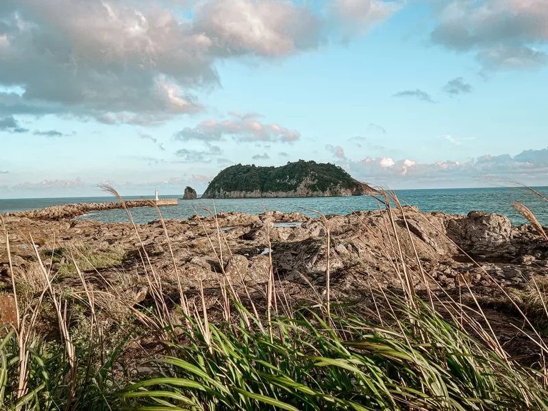 Saeyeongyo Bridge (새연교), Saeseom Island (새섬), Seogwipo-si, Jeju-do, Korea