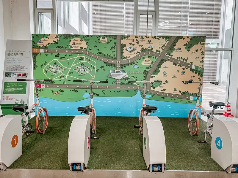 Seoul Energy Dream Center (서울에너지드림센터), World Cup Park, Mapo-gu, Seoul, Korea