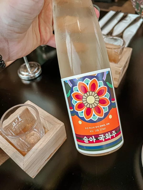 Jinjak Kakii (진작 카키), Jongno-gu, Seoul, Korea, Soola Gukhwaju; Korean chrysanthemum alcohol