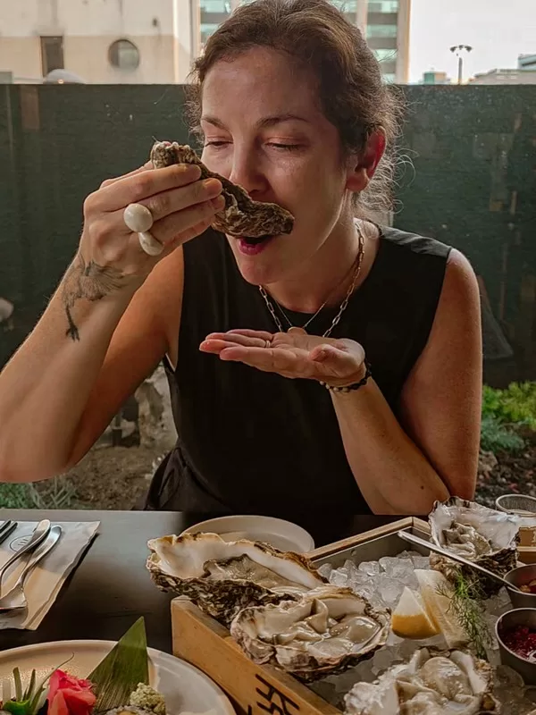 Jinjak Kakii (진작 카키), Jongno-gu, Seoul, Korea, oysters in Seoul