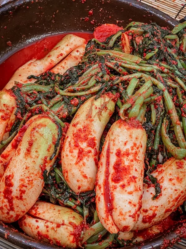 Ponytail Radish Kimchi aka Chonggak Kimchi (총각김치); Korean food