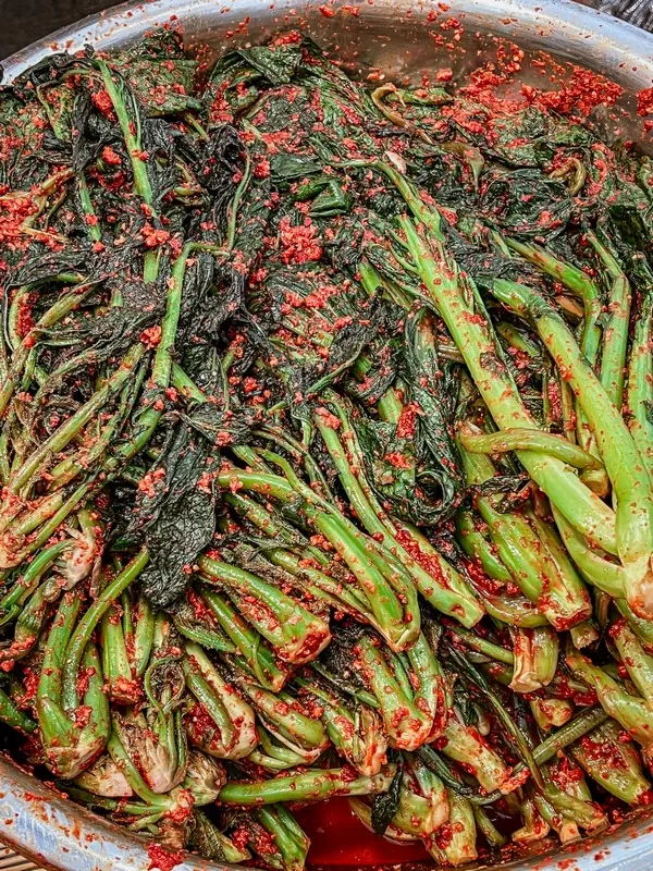 Mustard Leaf Gimchi aka Gat Kimchi (갓김치), Korean food