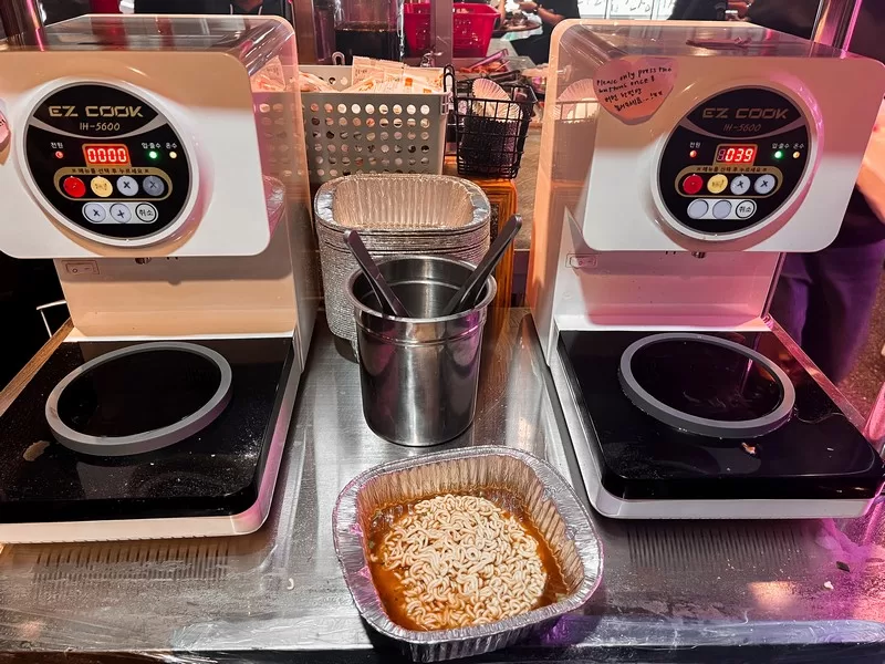 Mongvely Korean BBQ restaurant, Myeongdong, Seoul, Korea