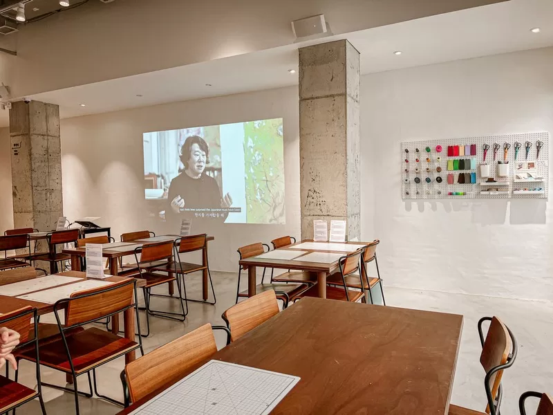 Hanji House (한지가헌), Bukchon Hanok Village, Jongno-gu, Seoul, Korea; Hanji paper