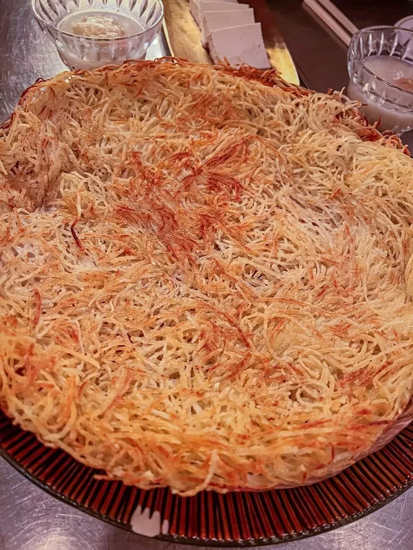 Sinsa Jeon (신사전), Gangnam-gu, Seoul, Korea; honey makgeolli, Korean pub; night out in Gangnam