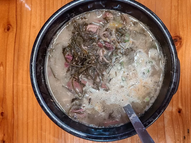 Seongeup Tamna Restaurant (성읍탐라식당), Pyoseon-myeon, Seogwipo-si, Jeju-do; Korean food, Jeju food, momguk