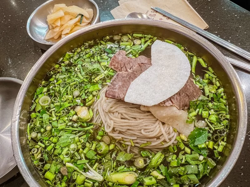 Bongmilga (봉밀가), Gangnam-gu, Seoul, Korea; Pyeongyang naengmyeon, where to eat in Gangnam