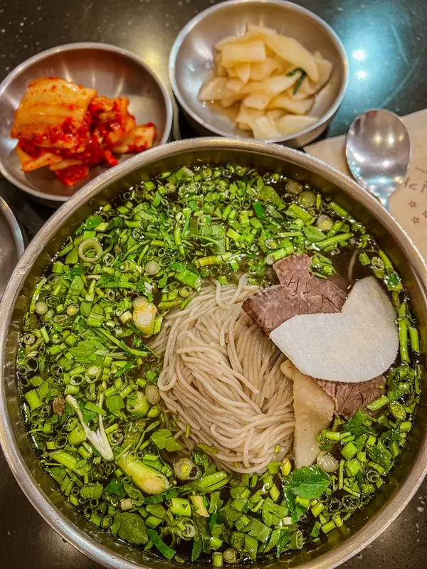 Bongmilga (봉밀가), Gangnam-gu, Seoul, Korea; Pyeongyang naengmyeon, where to eat in Gangnam
