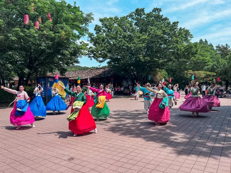 Korean Folk Village (한국민속촌), Yongin, Korea
