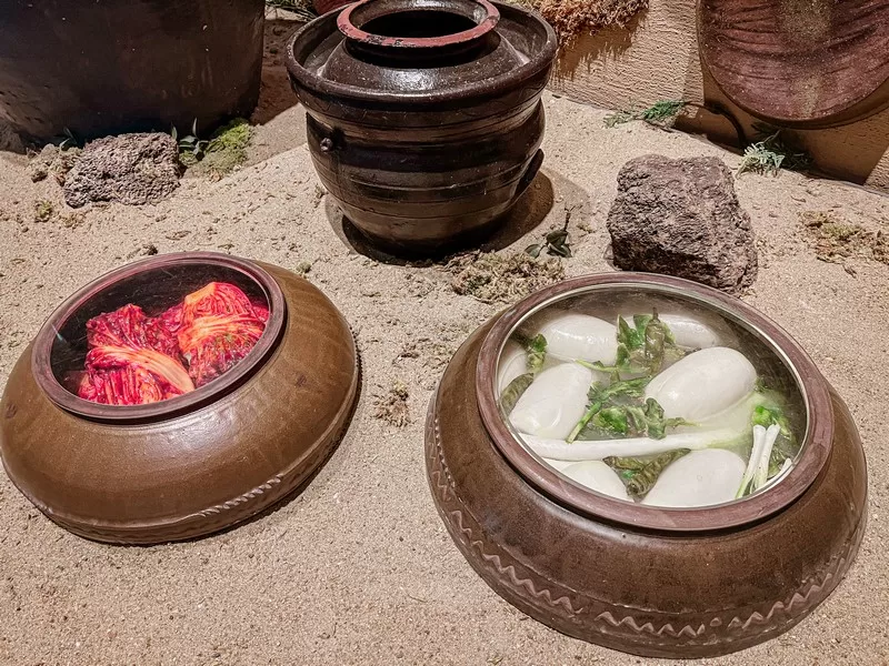 Museum Kimchikan (뮤지엄 김치간), Insadong, Seoul, Korea; kimchi