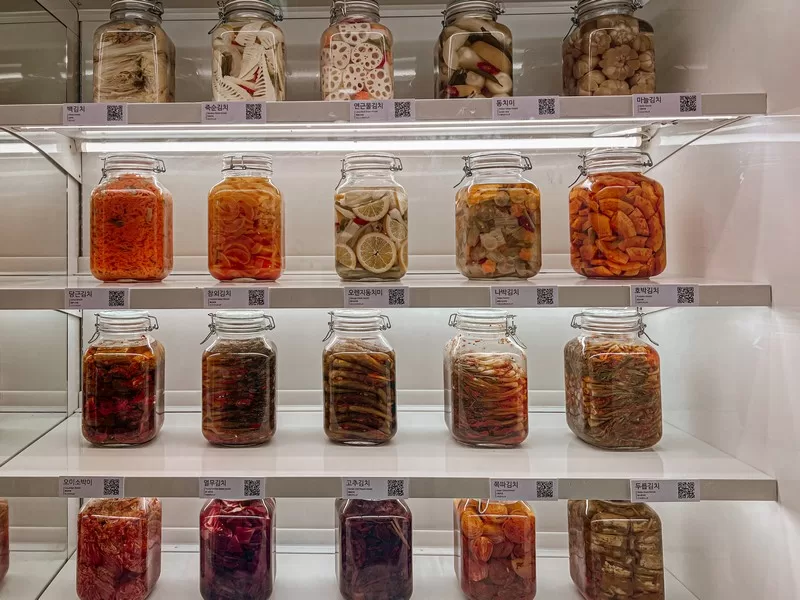 Museum Kimchikan (뮤지엄 김치간), Insadong, Seoul, Korea; kimchi