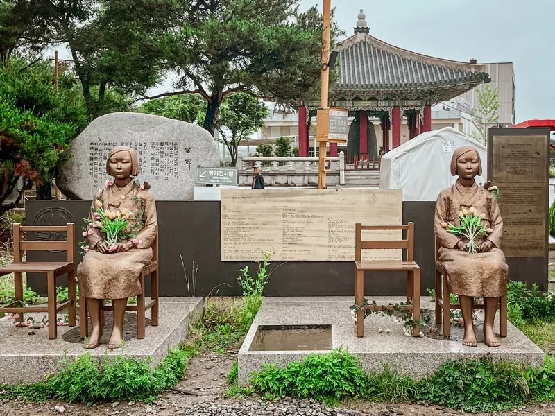 Statue of Peace (평화의 소녀상), DMZ, Paju, Korea