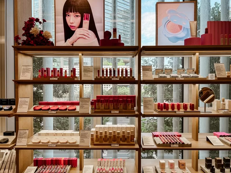 Amore Yongsan K-beauty Flagship Store, Amorepacific, Yongsan-gu, Seoul, Korea