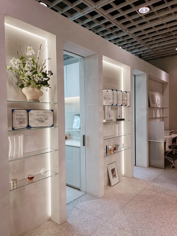 Amore Yongsan K-beauty Flagship Store, Amorepacific, Yongsan-gu, Seoul, Korea