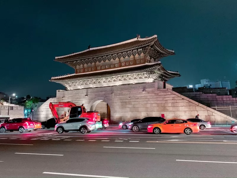 Heunginjimun Gate (흥인지문), Dongdaemun, Seoul, Korea; night in Seoul; taxi